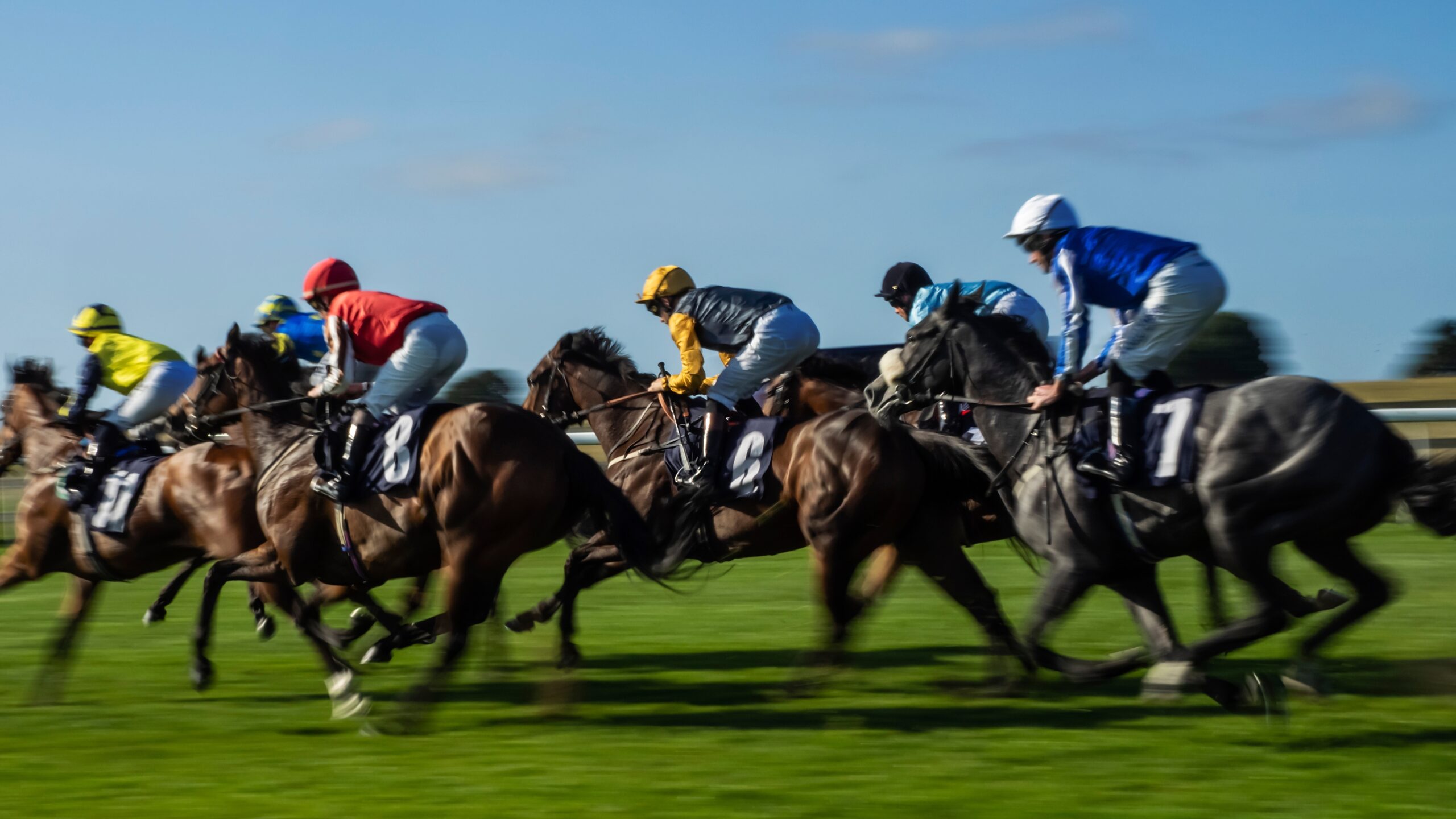 Aintree Horse Racing Tips
